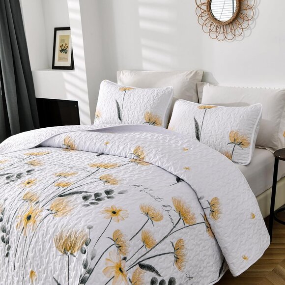 New Yellow Floral 3-Piece 100% Polyester Quilt Set • Reversible • KING Size - Picture 4 of 6